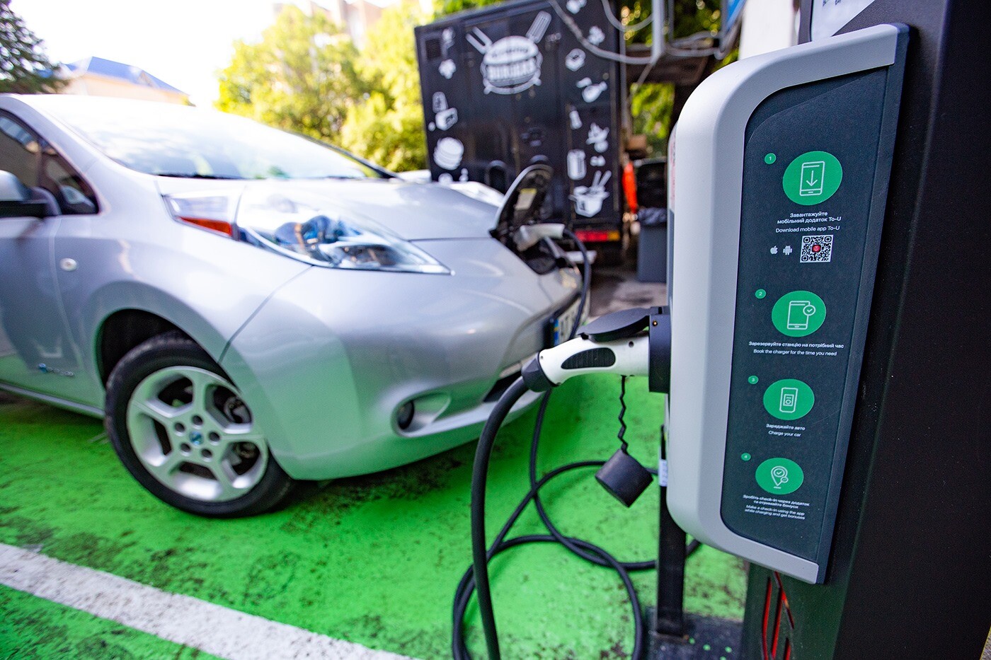 2 charging stations for electric vehicles have been installed in Ivano-Frankivsk